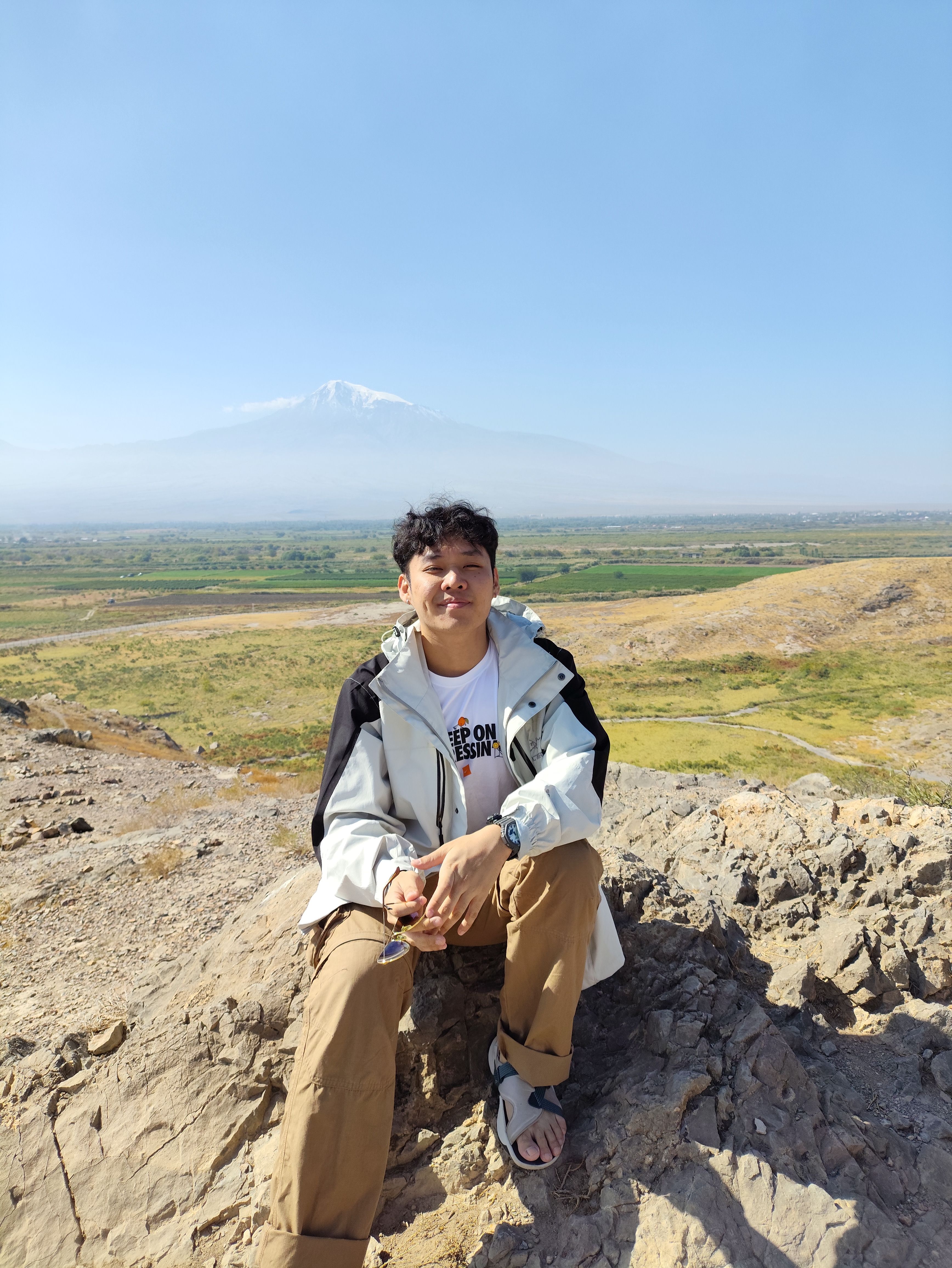 me with Mt. Ararat in the background