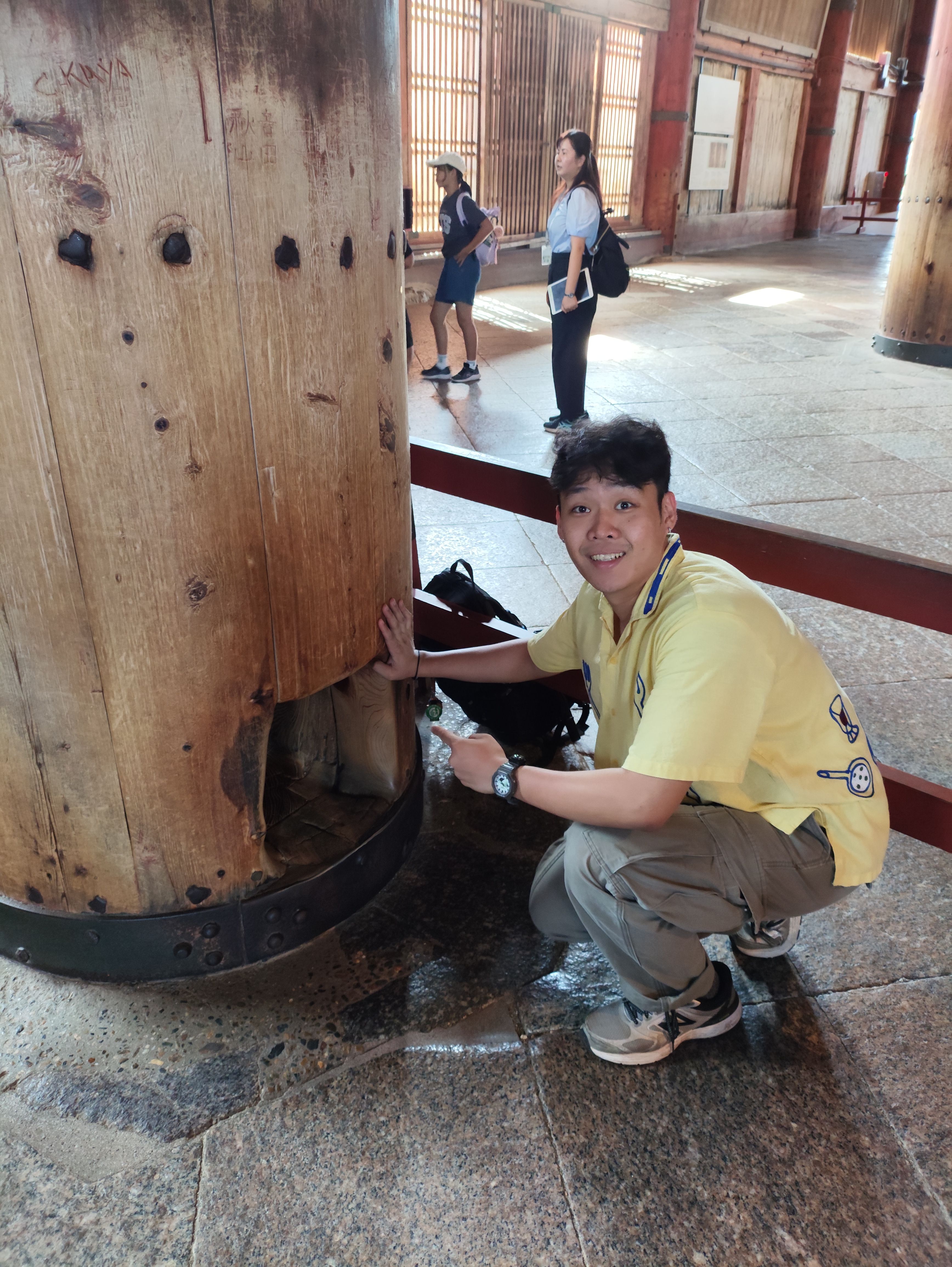 Me outside the pillar