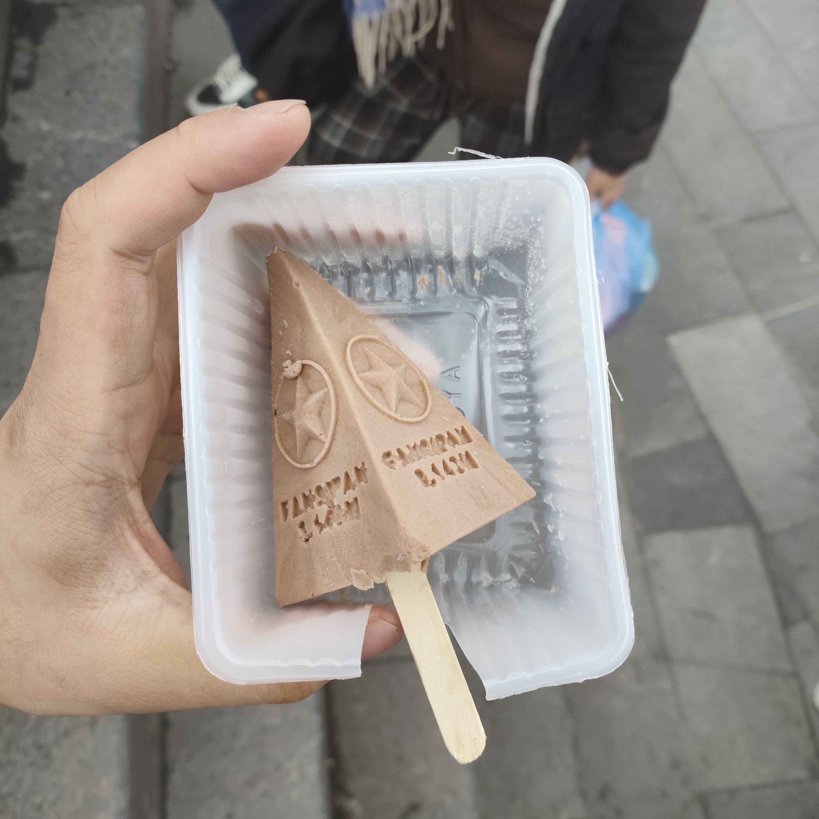 Fansipan tip shaped ice cream